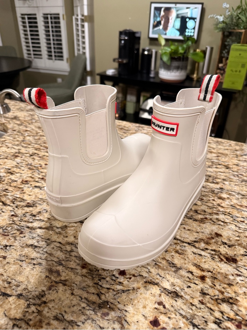 Hunter Off White Chelsea Rain Ankle Boots with Red-Trim Pull Tabs